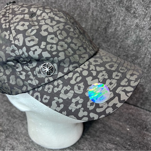 Gaiam Classic Leopard Fitness Hat - Picture 6 of 13